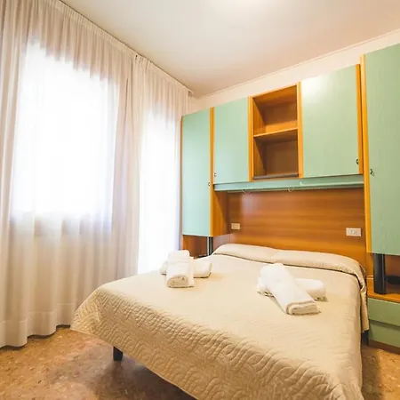Grand Prix Hotel 3*