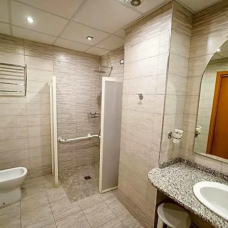 Grand Prix Hotel 3*